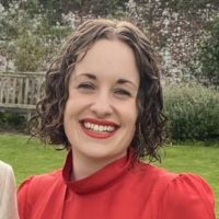 Dr Hannah Long
